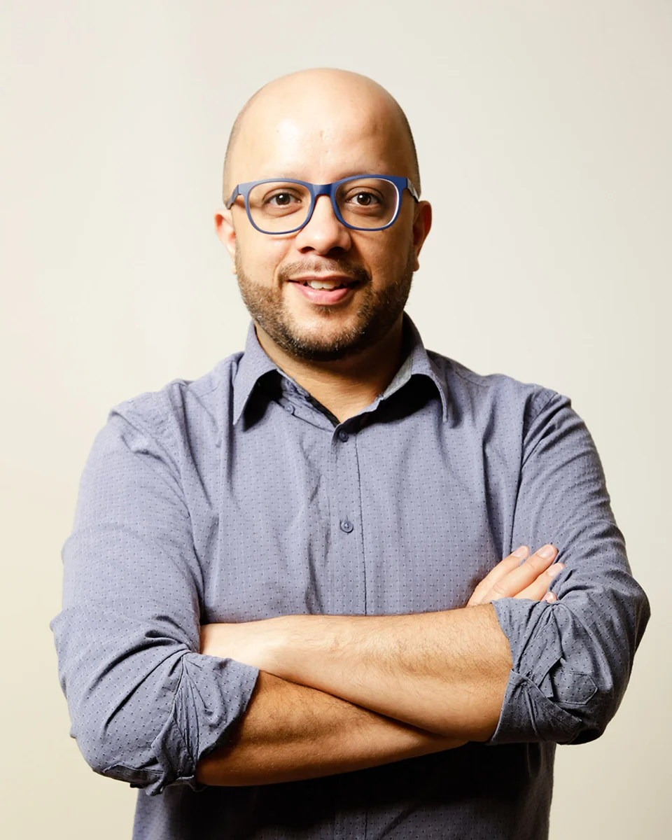 Retrato de Hugo Santos, palestrante da Palestras & Conteúdo